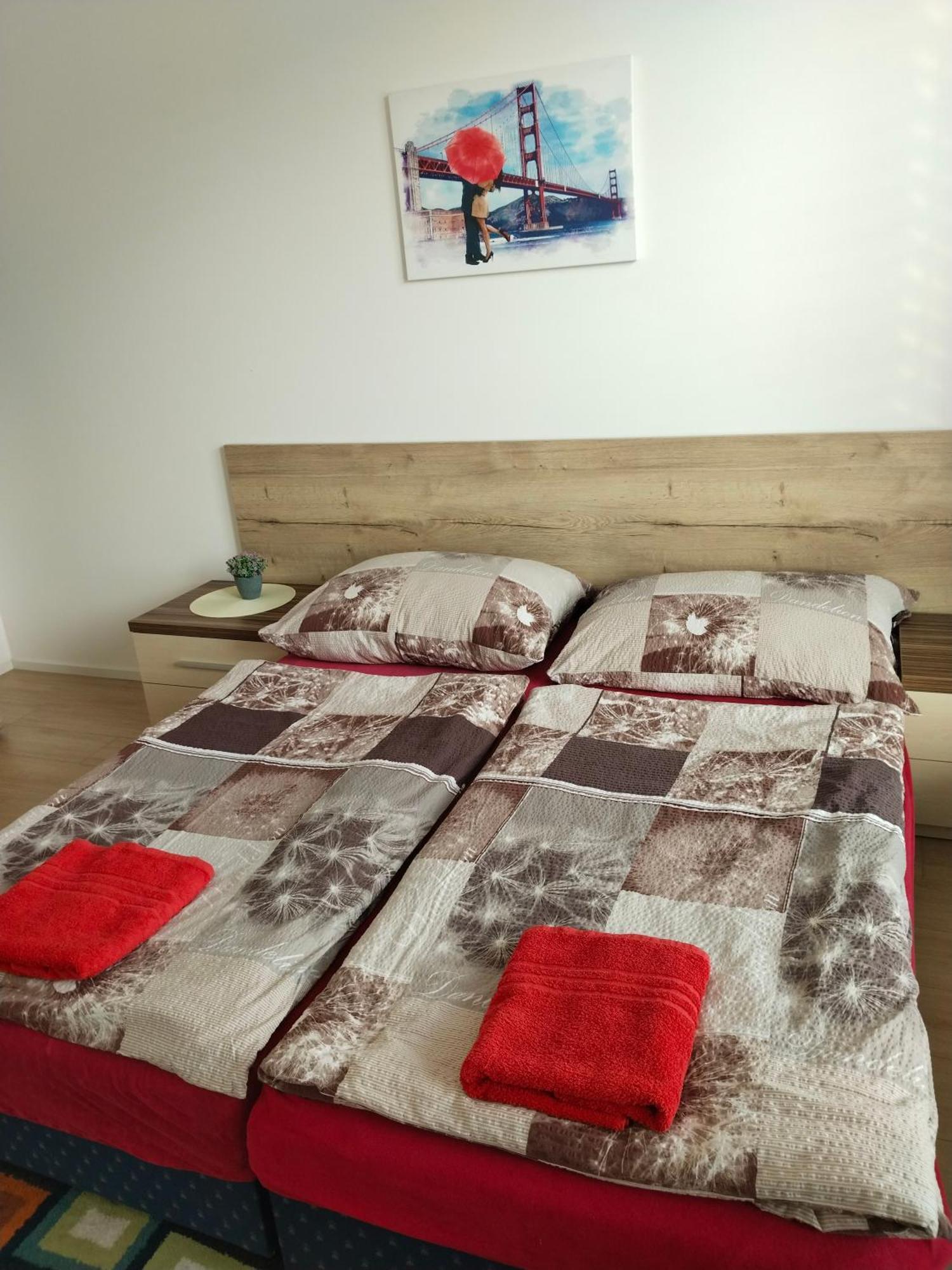 Apartman Stefanikova Zlin Exterior photo